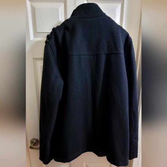 Black Jacket - Large - Picture 2 of 2